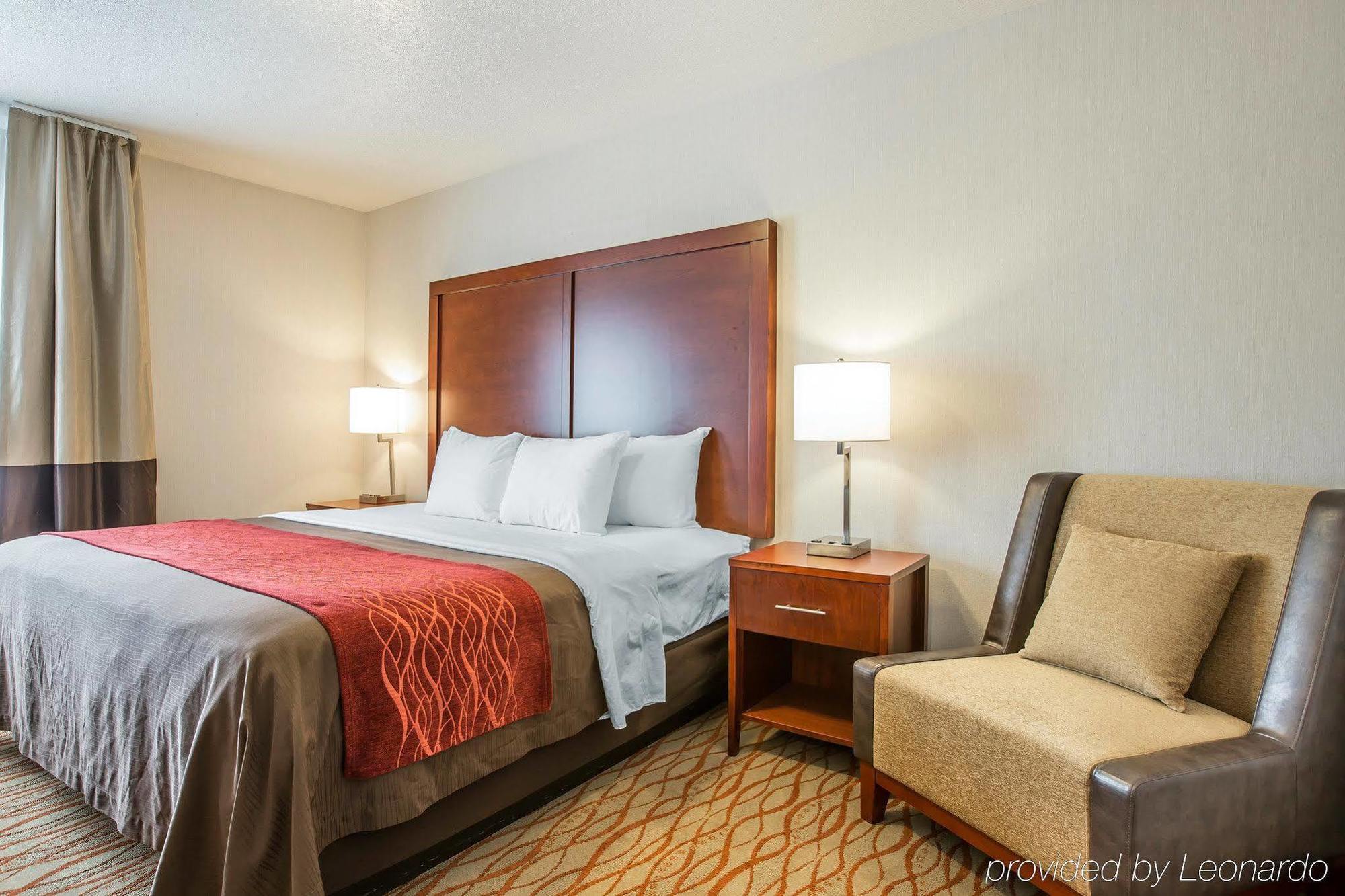 Comfort Inn Mount Shasta Area Уид Экстерьер фото